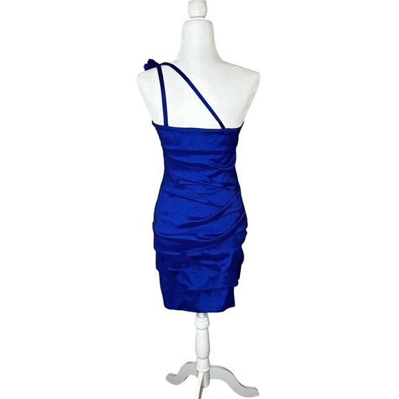 Adrianna Papel Hailey Dress Size 6 Bodycon One Shoulder Flowers Side Zip‎ Blue - Picture 5 of 7